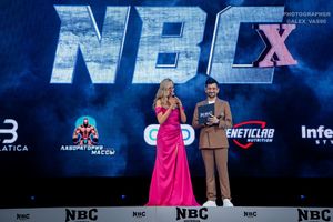 Голубочкин, Ли Прист, Ведущие